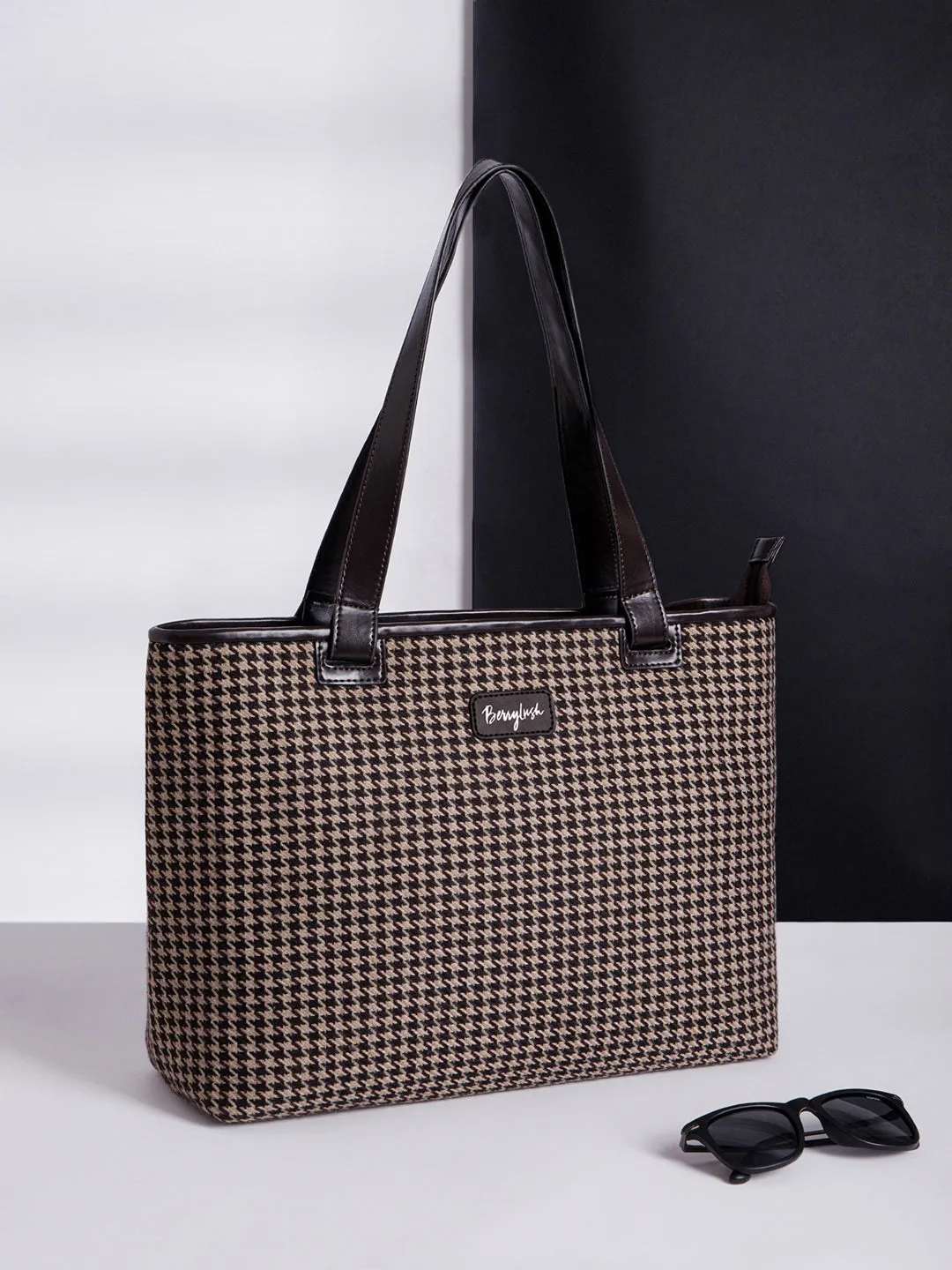 Berrylush Women Brown & Beige Houndstooth Printed Fabric Two-Handle Zipper-Up Tote Bag