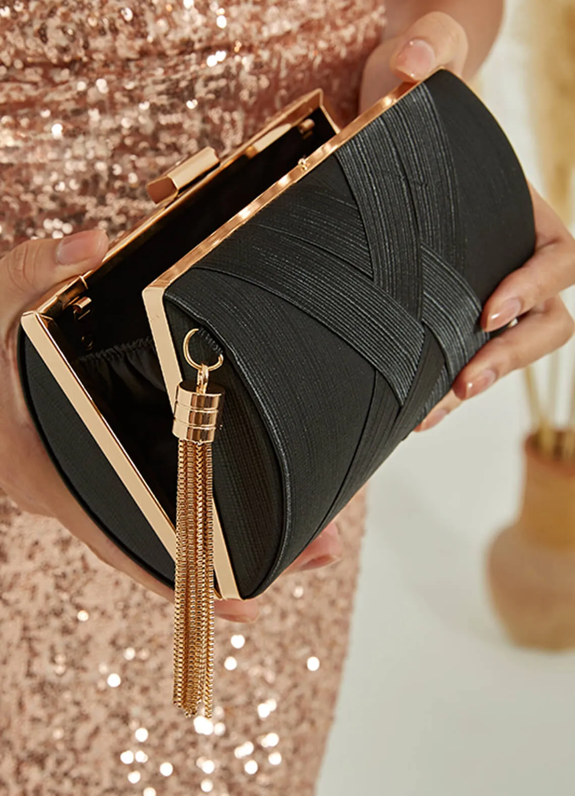 Black Pleated Evening Party Hand Clutch