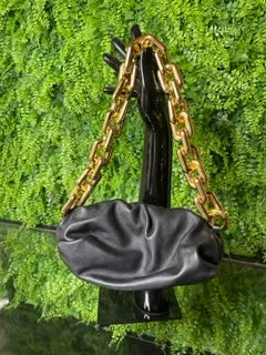 Bottega Veneta Chain Pouch Clutch Black