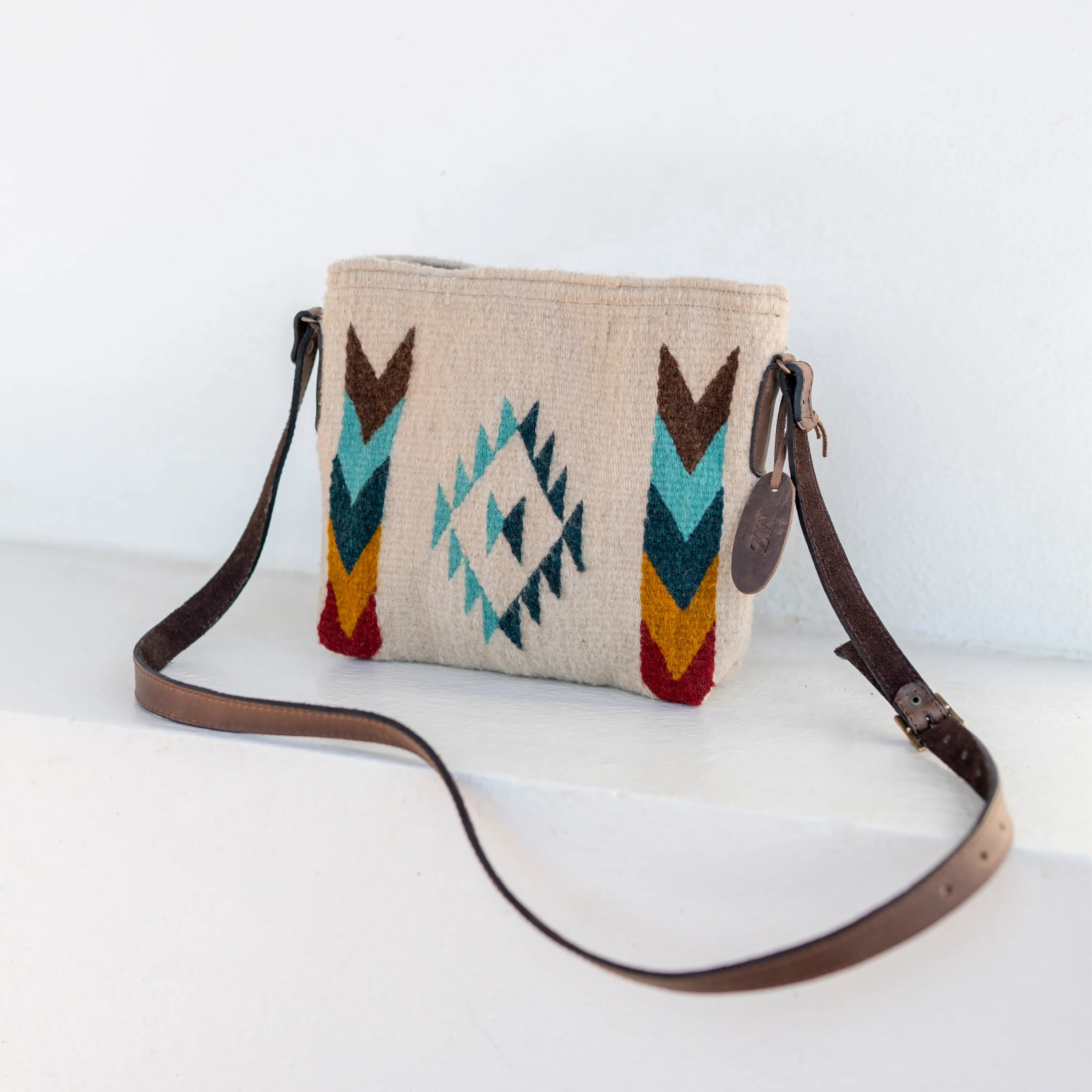 Canyon Crossbody