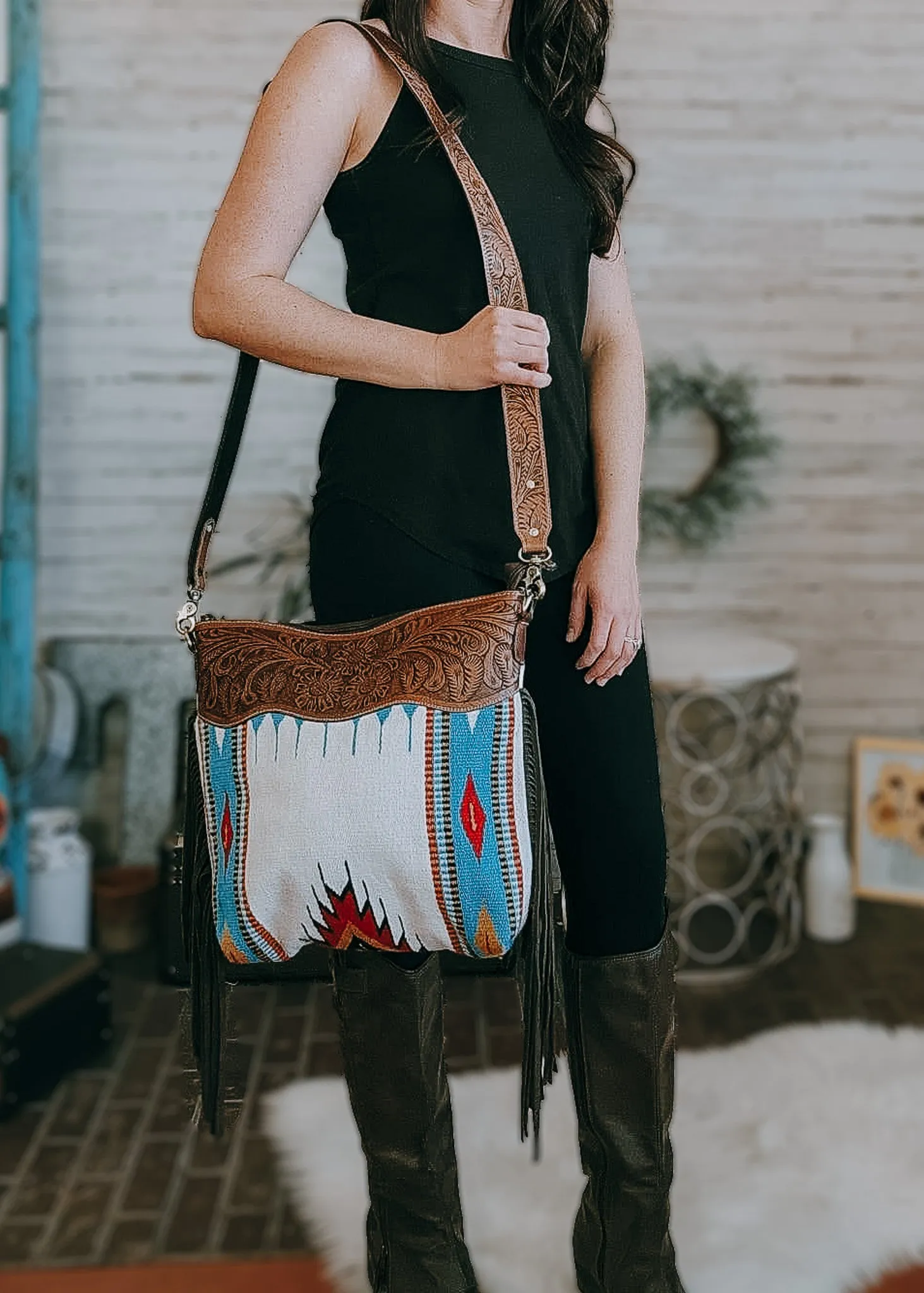 Concealed Carry White & Turquoise Handbag