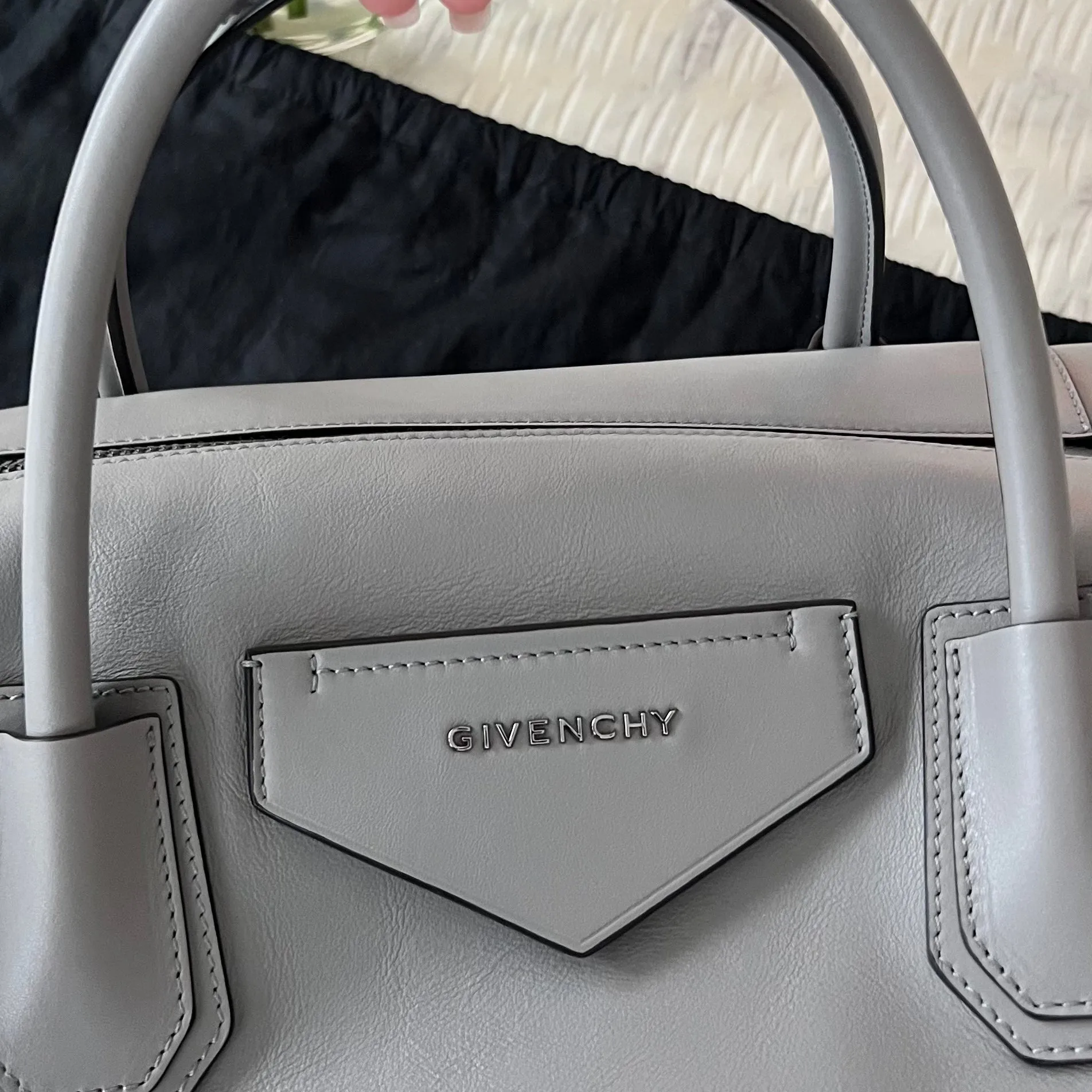 Givenchy Medium Antigona Soft Bag