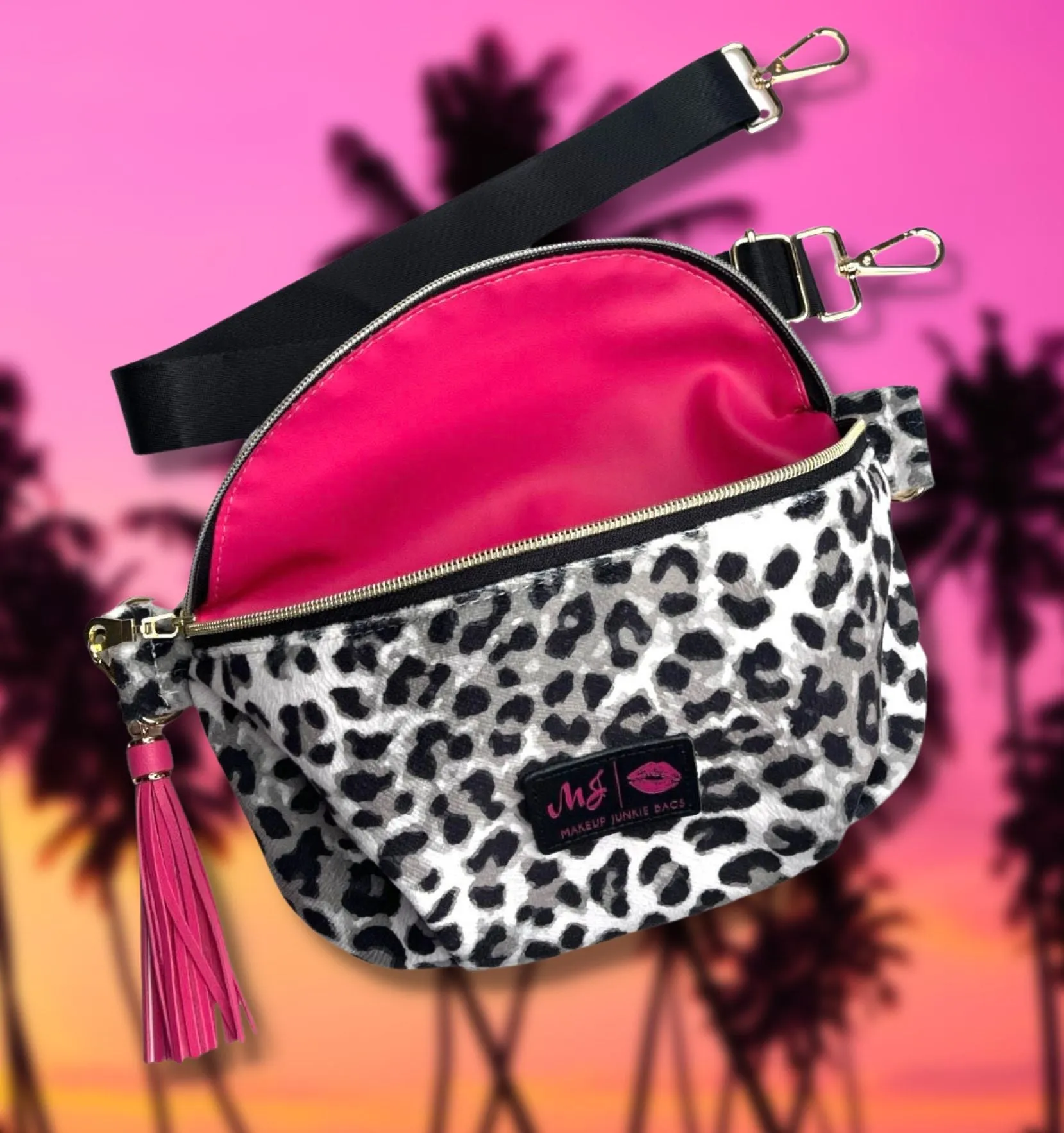 Makeup Junkie Bags - Jungle Cat Sable Sidekick [Pre-Order]