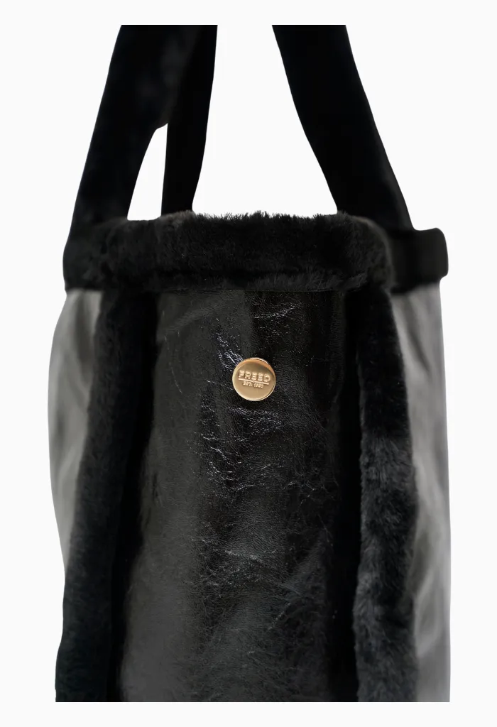 XL TOTE - HIGH SHINE BLACK